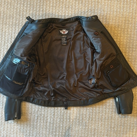 Vintage Harley Davidson, two in one leather jacket. Women’s L - Picture 4 of 8